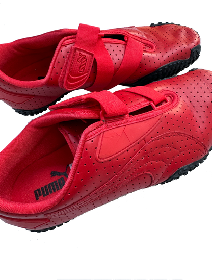 Puma Mostro rauðir skór /  Puma Mostro red sneakers