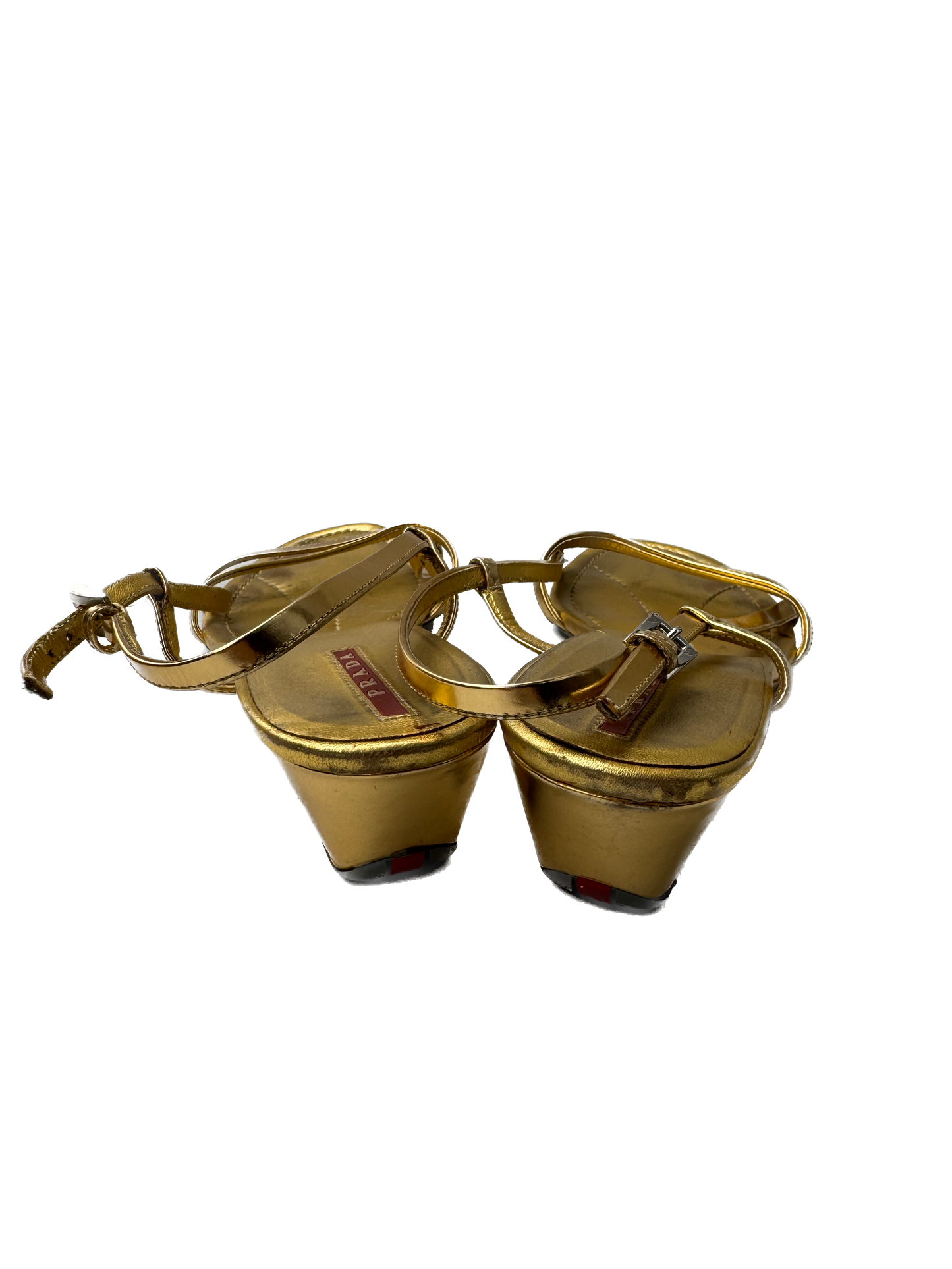 Prada gullitaðir fylltir hælar / Prada gold wedges