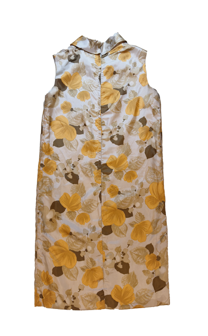 Sérsaumaður kjóll / Custom made dress