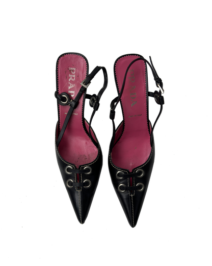 Prada svartir támjóir hælaskór /  Prada black pointy sling-backs